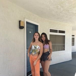 Meet your Posher, Mia